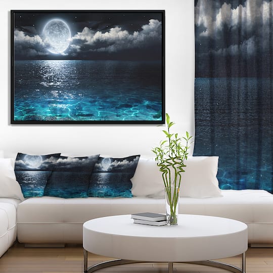 Designart - Romantic Full Moon Over Sea